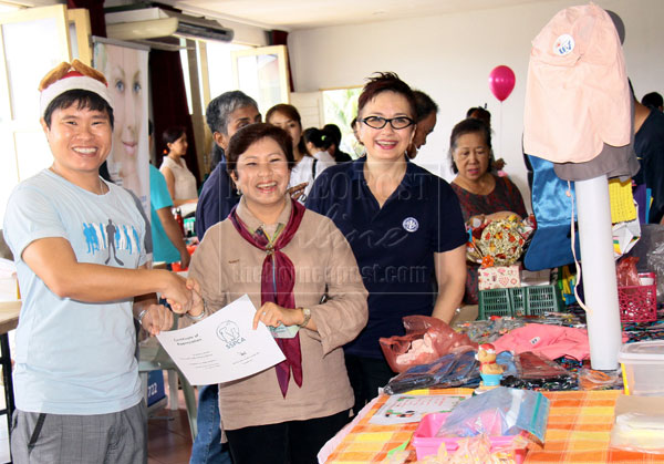 Nancy berjanji bantu SSPCA cari dana bagi bina Klinik Kembiri