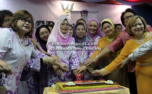 Biro Wanita Sarawak Dinaik Taraf Jadi Jabatan Wanita Dan Keluarga Sarawak