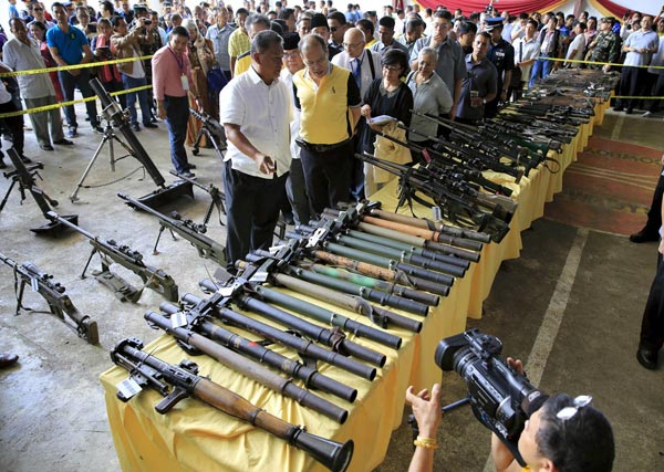 Philippine Muslim Rebels Hand Over Weapons In Push For Peace 