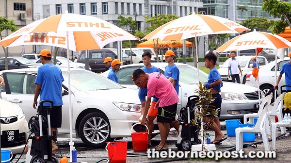 Particpants At Kts Stihl Charity Car Wash Win Prizes