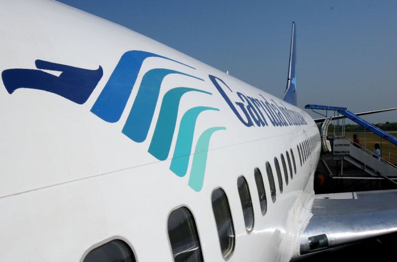 Indonesia's Garuda cancels 49-plane Boeing 737 order after ...