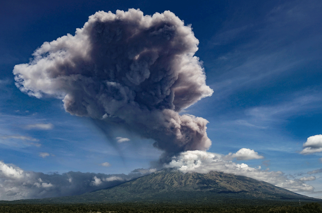  Bali  s Mt  Agung spews ash in new eruption Borneo Post Online