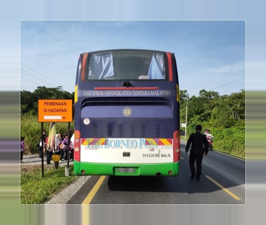 Students forced to jump out of moving bus after driveru0027s erratic 