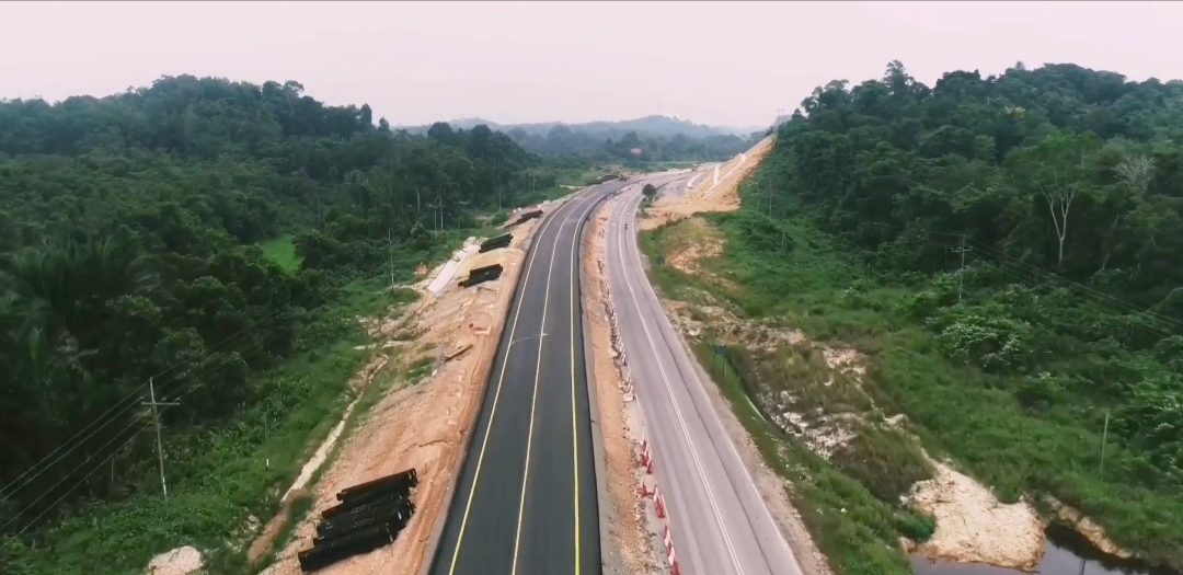 Borneo progress pan highway Pan Borneo