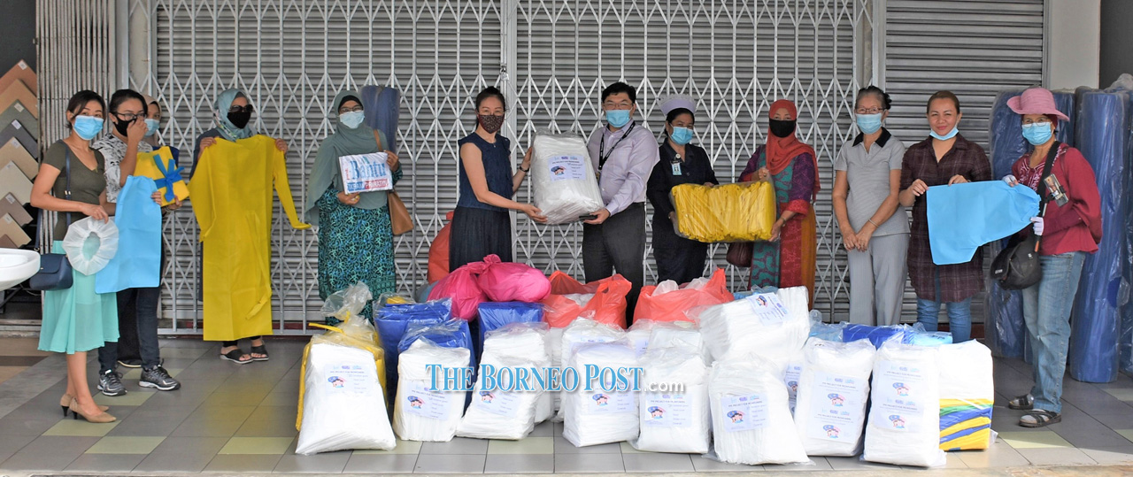 #Sew4FrontLinersMiri donates PPE to Miri Hospital | Borneo Post Online