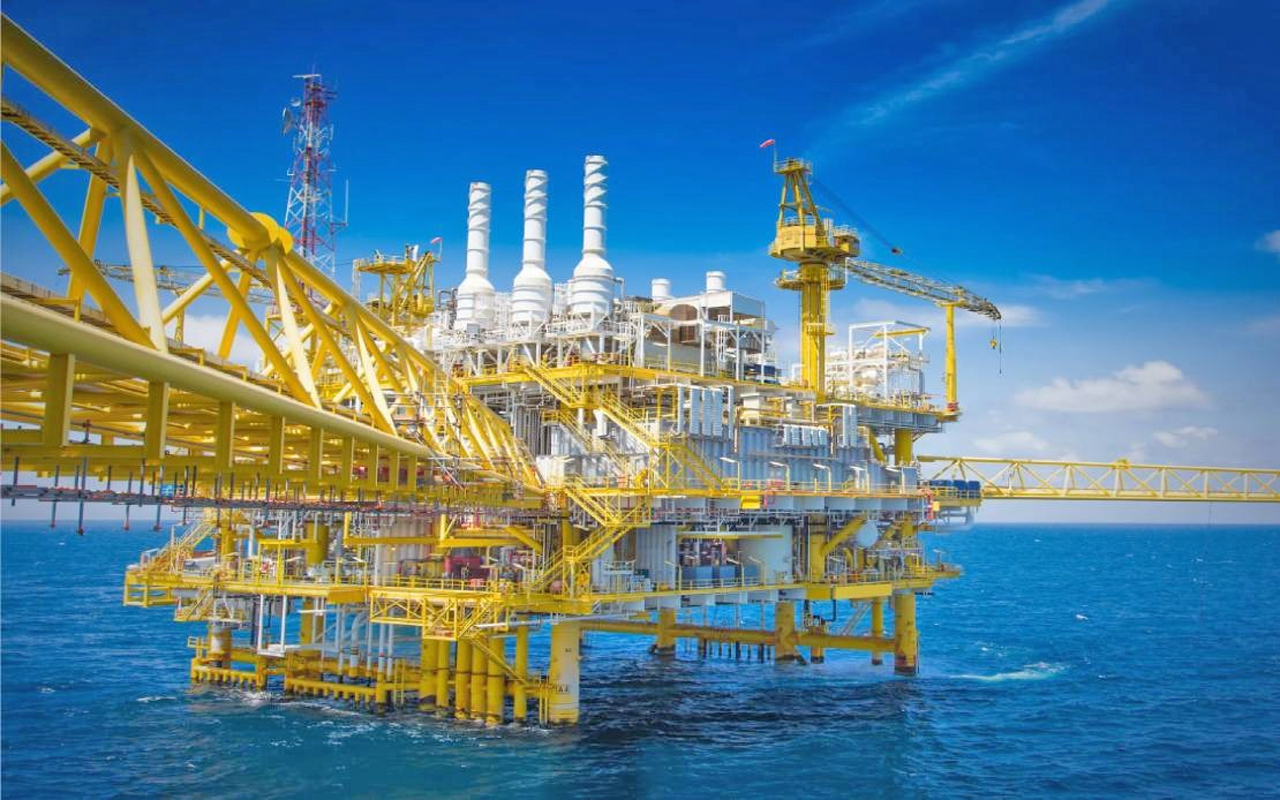 Petronas Carigali takes over E11 gas hub offshore Bintulu | Borneo Post ...