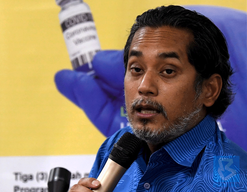 Khairy jamaluddin astrazeneca