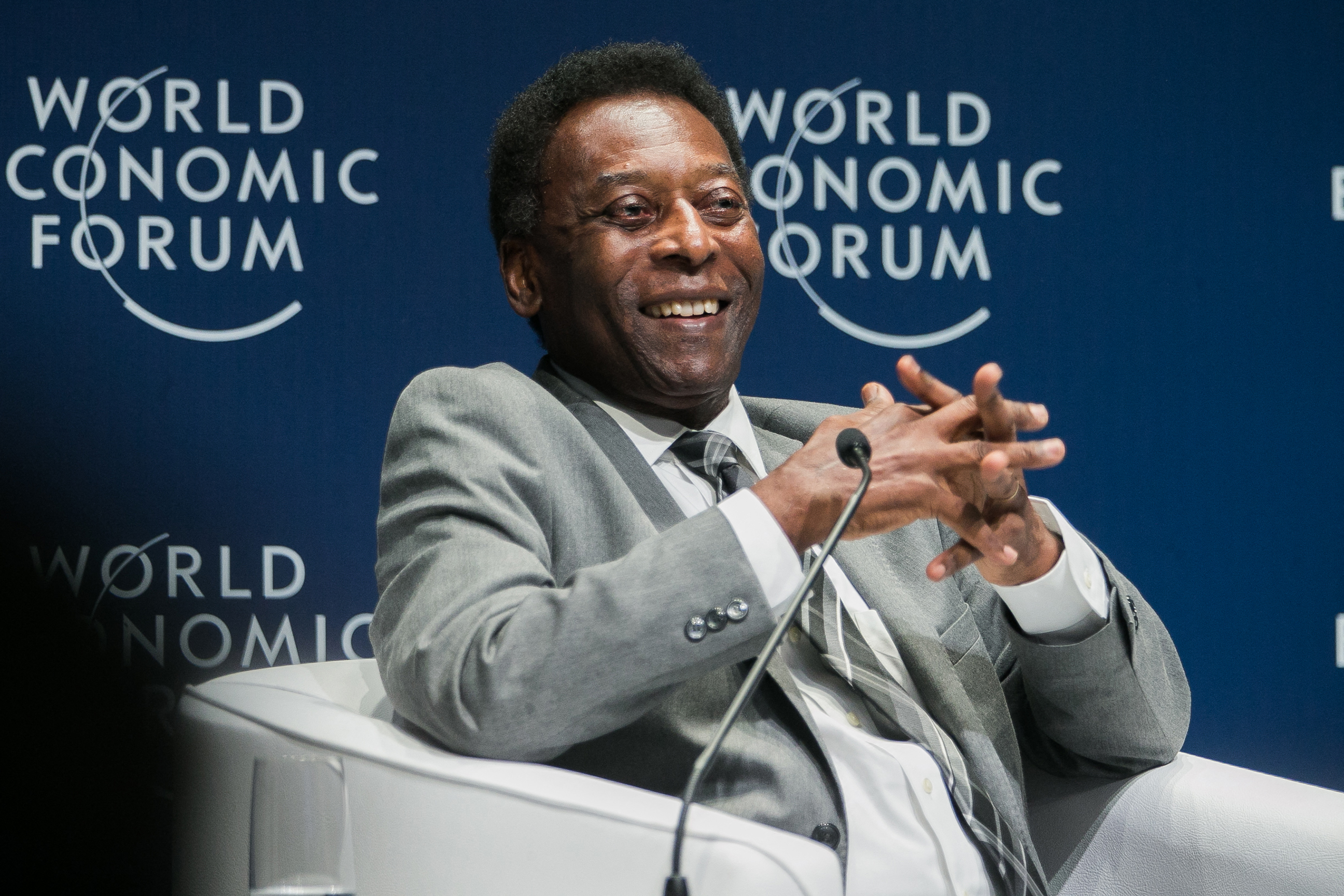 Pele discharged from Hospital