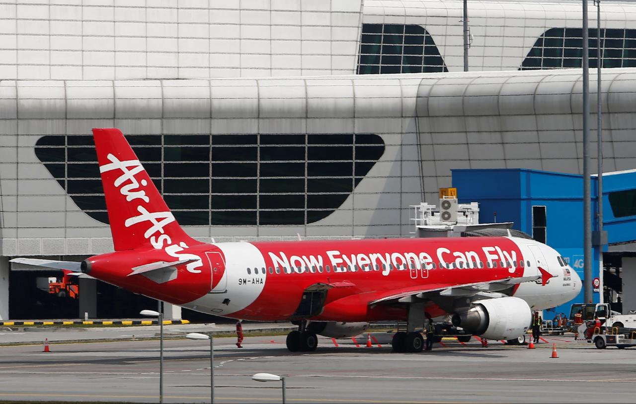 Tiang accuses AirAsia of unfair pricing for Sarawak, points out KL-Hong Kong airfare cheaper