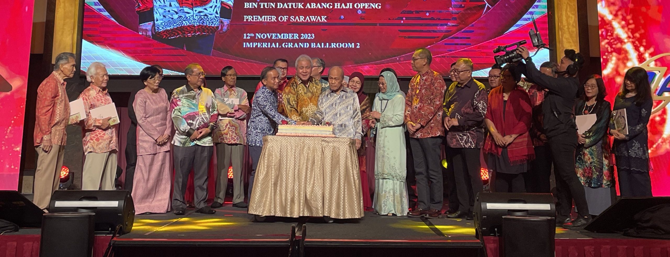 Premier: S’wak govt to continue engaging with Azam, SDI in advancing state’s devt agenda