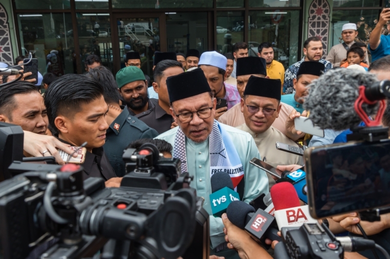 PM Anwar: Cabinet reshuffle to take place before year end