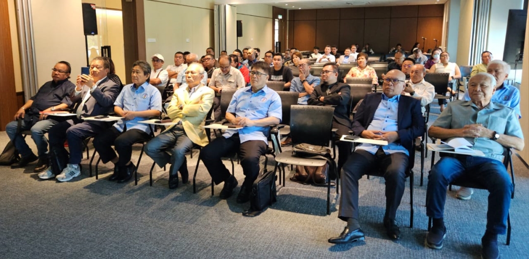 Over 50 from DCCI attend vendor devt briefing by Sarawak Energy