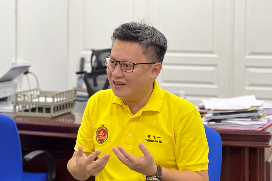 No charge to switch from MyGaz cylinders to PetrosNiaga’s, Bukit Assek rep assures