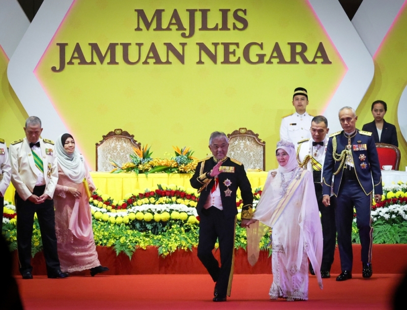 Al-Sultan Abdullah, Tunku Azizah, royal couple cherished by the people