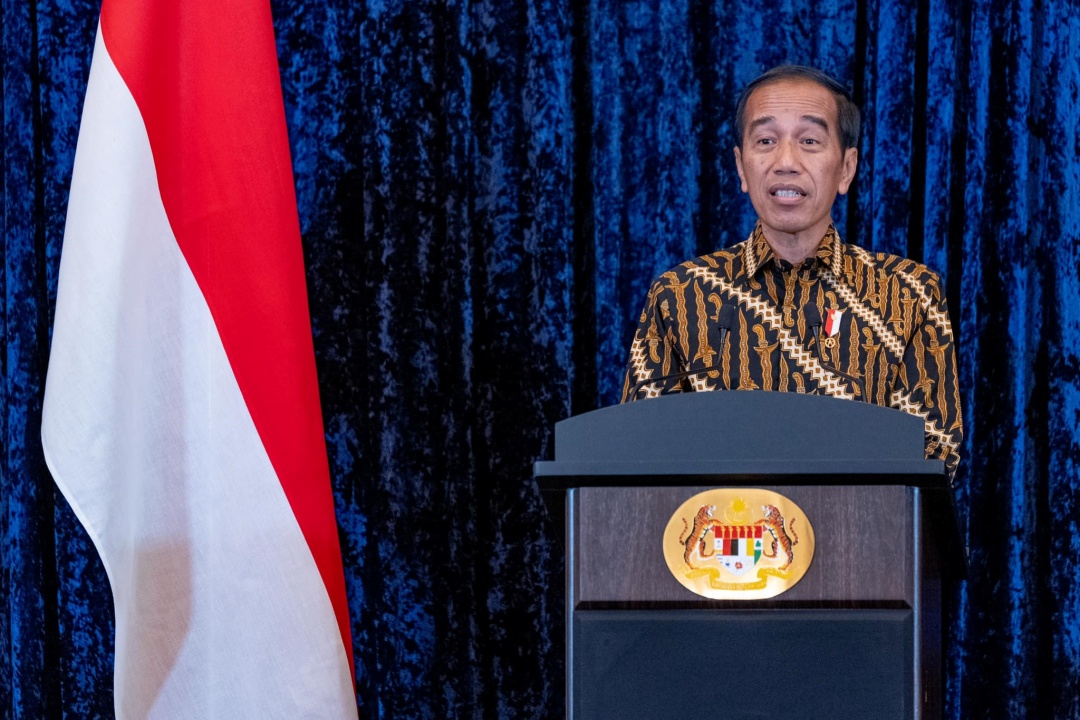 Anwar wishes Indonesian President Jokowi a happy 63rd birthday