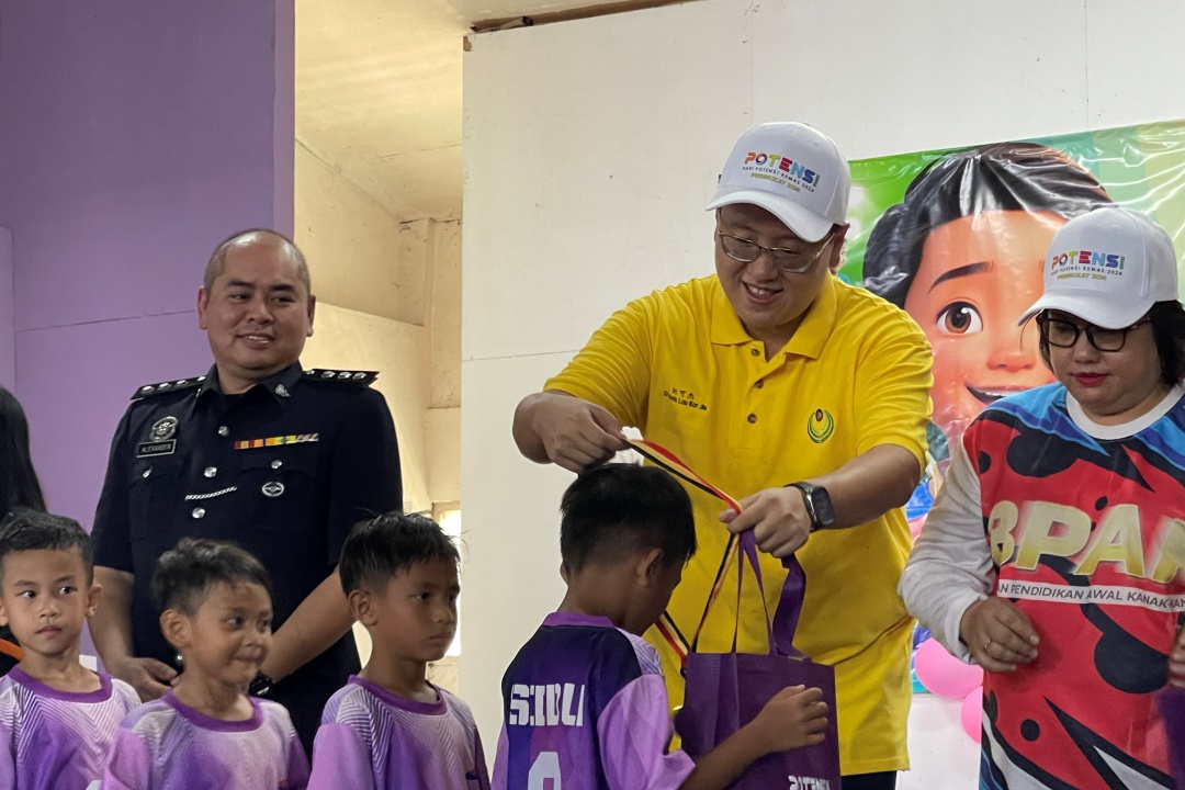 Keep kids in balance with digital technology, says S’wak deputy minister