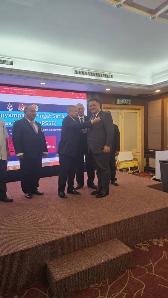 PVATM Kapit chairman awarded PSSB medal