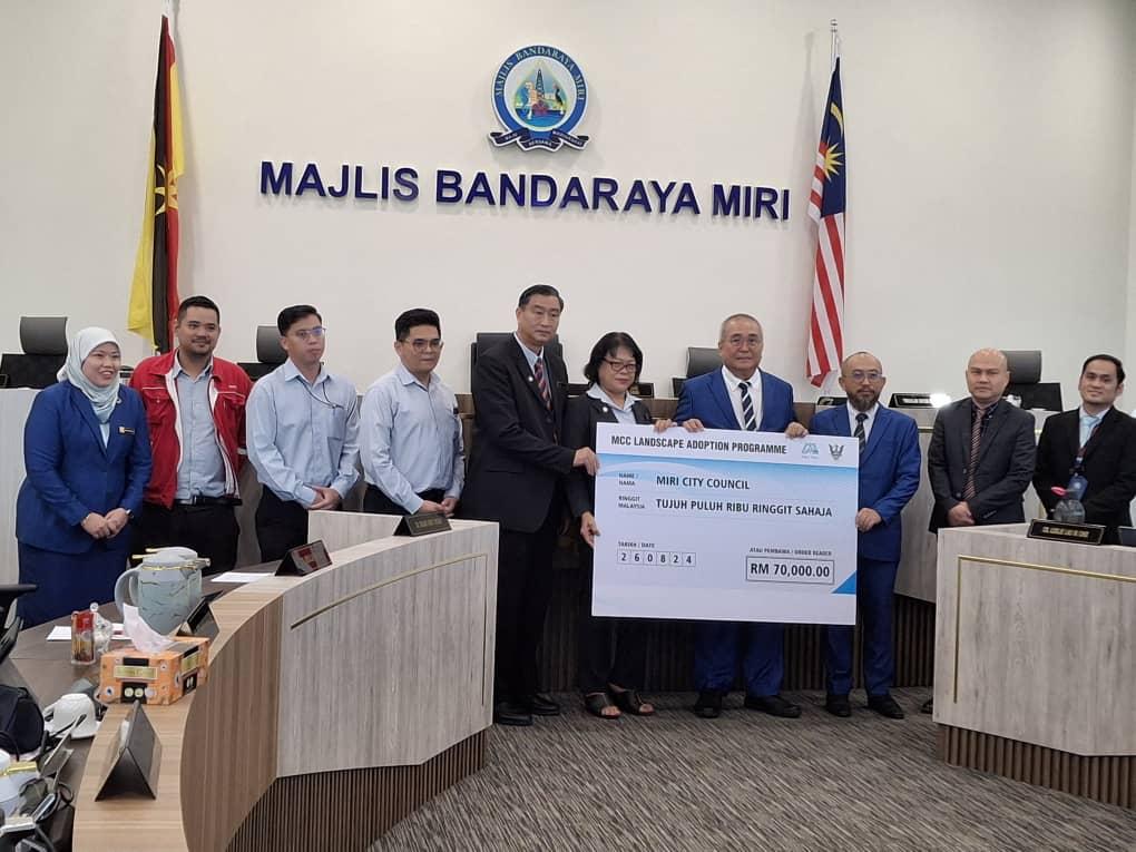 Miri Port roundabout to become beautiful landscape, says Mayor