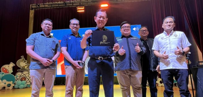 theborneopost.com - Sarawak Transport Minister calls for a push in STEM education